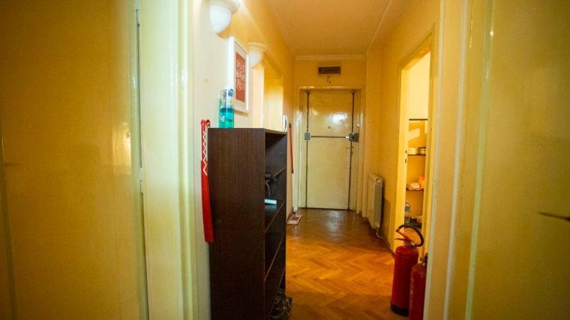 Private Cozy Room 1 With Shared Kitchen In Appartment, Downtown Belgrád Kültér fotó